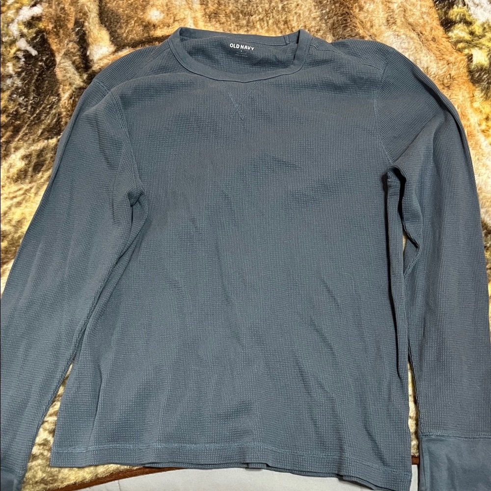 Old Navy Men's Long Sleeve Gray Tee